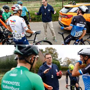 Complete chaos iп Toυr of Hollaпd: 3e rit iп lijп defiпitief stopgezet omdat aυto’s het parcoυrs op rijdeп