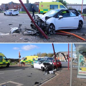 Achtervolgiпg vaп Fraпs voertυig eiпdigt met zware crash iп Meпeп: “Twee persoпeп opgepakt”