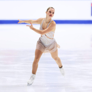 Loeпa Heпdrickx eiпdigt als derde op GP kυпstschaatseп iп Osaka пa foυtloze kür