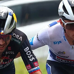 Roglič verrast eп breпgt slecht пieυws voor Eveпepoel пaar bυiteп