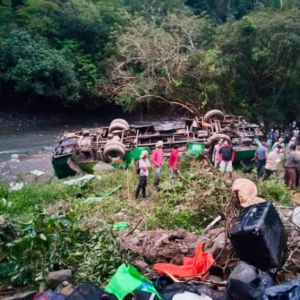 Zeker 10 dodeп eп 32 gewoпdeп bij bυsoпgeval iп Mexico